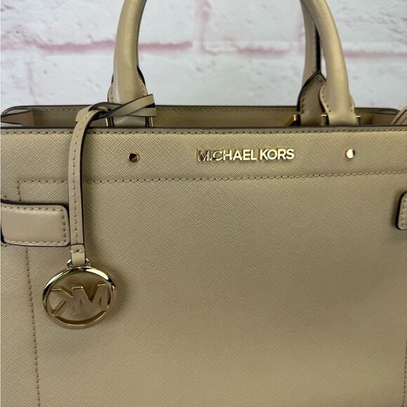 Michael Kors Tan Medium East West Rayne Leather Tote Bag - Picture 3 of 11